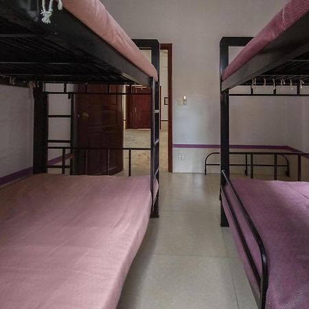 Ground Zero Martial Arts And Yoga Hotel Siem Reap Bagian luar foto