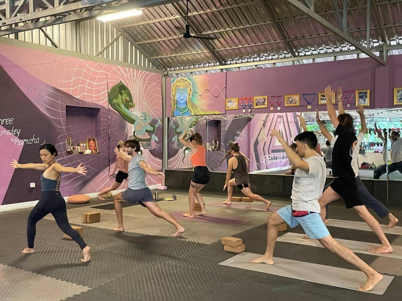 Ground Zero Martial Arts And Yoga Hotel Siem Reap Bagian luar foto